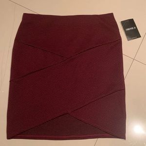 🥳Forever 21 Maroon Bodycon Mini Skirt Small NWT